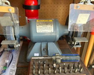 Baldor grinder/buffer