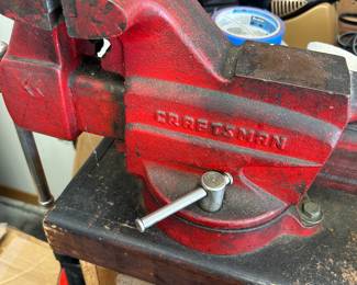 Big Craftsman bench vise