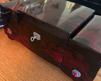 Vintage Japanese jewelry box
