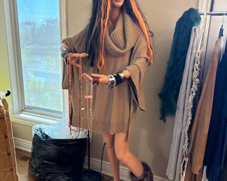 UGG BOOTS, MANNEQUIN, JEWELRY, WIG & HAT ARE FOR SALE