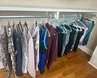 LADIES CLOTHING L - 2X