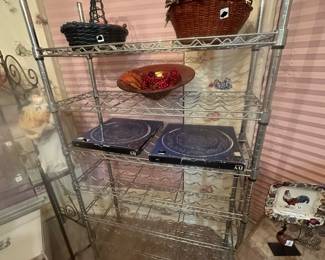 Wonderful metal heavy duty wine rack