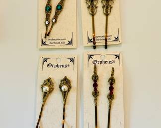 Hair pins