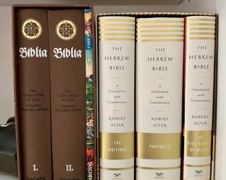 Biblia Vols (2 volumes), The Hebrew Bible (Norton)