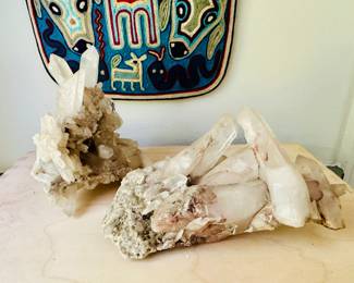 Crystal/rock formations