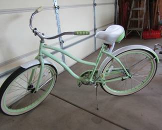 Cranbrook beach cruiser