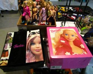Barbie accessories & dolls