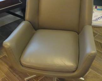 Modern style office chair