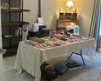 Craft and hobby room