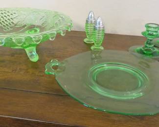 Uranium glass