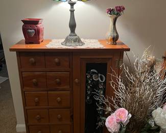 Cabinet with small drawers and Lamp