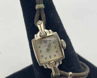 Lady Hamilton 14K Watch