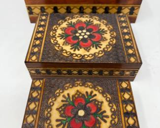 39 3CarvedWoodStackingNestingBoxes