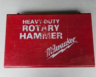 84 MilwaukeeHeavyDutyCorded1RotaryHammer