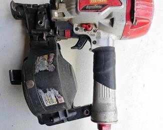 90 MAXSuperRooferCoilRoofingNailer