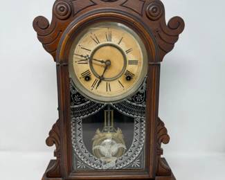 28 AntiqueWmLGilbertClockCompanyMantleClock