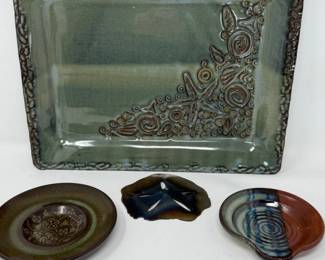69 StarfishGlazedPotteryTraywithMetalSandDollar