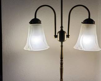 122 ArtDeco2ArmBrassLamp