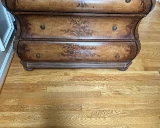 Hooker manufacturer cabinet