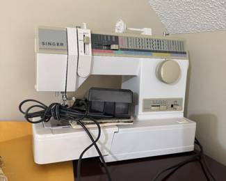 Singer sewing machine