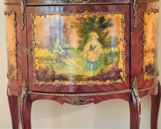 Half Moon Buffet in Mahogany