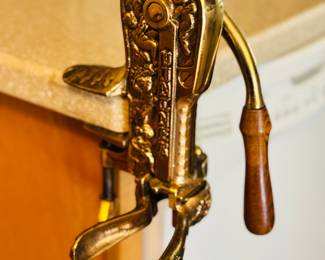 Bacchus Single Motion Table Mounted Corkscrew Wine Cork Puller Vintage Brass