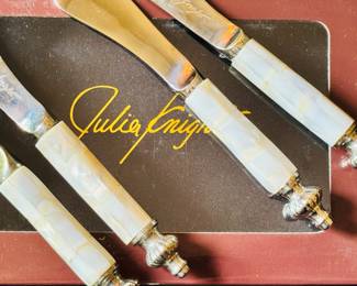 Julia Knight Spreaders
