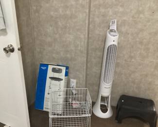Shower seat, fan