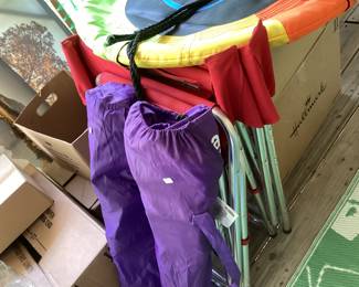 Folding chairs