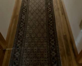 Runner Persian