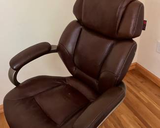 Desk chair