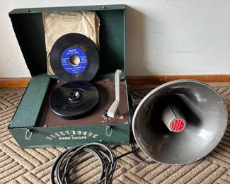 Vintage animal calling system