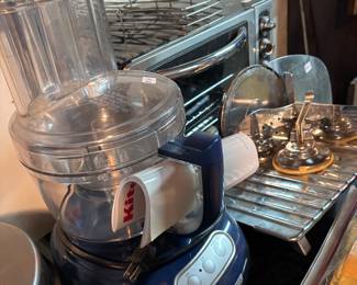 Cusinart food processor, never been used