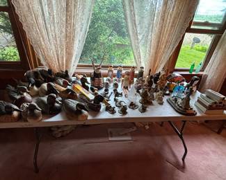 Ducks and decorative items