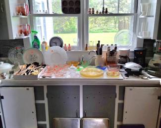 Lots of Kitchen Appliances and Depression Glass!