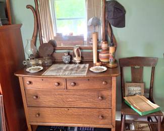 Nice Antique Dresser, Yamaha Keyboard Like New, and Kerosene Lamps!