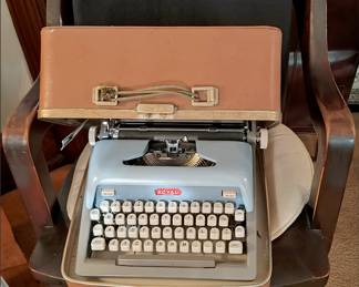 Vintage Typewriter