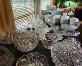 Beautiful quailty cut glass.