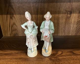 Occupied Japan Colonial Style Figurines