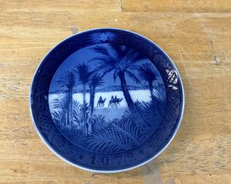 Royal Copenhagen Denmark Osterland "In the Desert" Decorative Plate