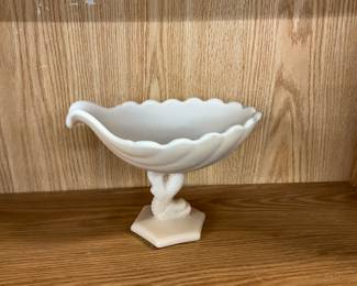 Westmoreland Milk Glass Shell Koi Fish Pedestal Bowl