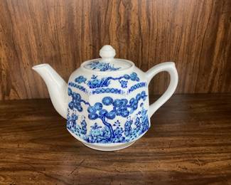 Hexagon Shaped Porcelain Tea Pot