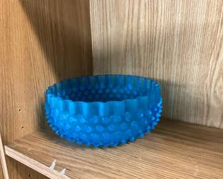 Hobbs Brockunier Blue Dewdrop Hobnail Glass Bowl
