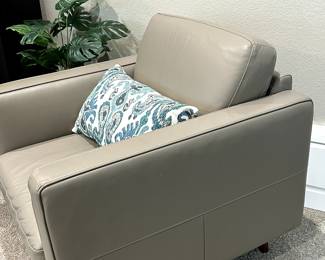 Natuzzi Editions
Indimenticabile Armchair