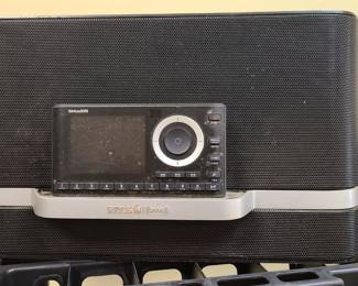 Sirus music speaker