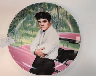 Evlis Presley collectible plate