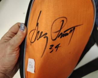 Clevleand Browns Greg Pruitt sign brown's backer bag