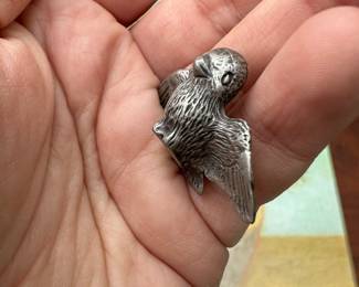 Pewter birdie
