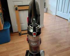 Hoover Vacuum Wind Tunnel Quick Pass, Filtered with HEPA, Activated Carbon. Vacuum has not been used much. Still in like new condition.