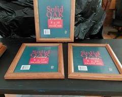 Picture Frames New Solid Oak, (3) 8x10, (2) 5x7.